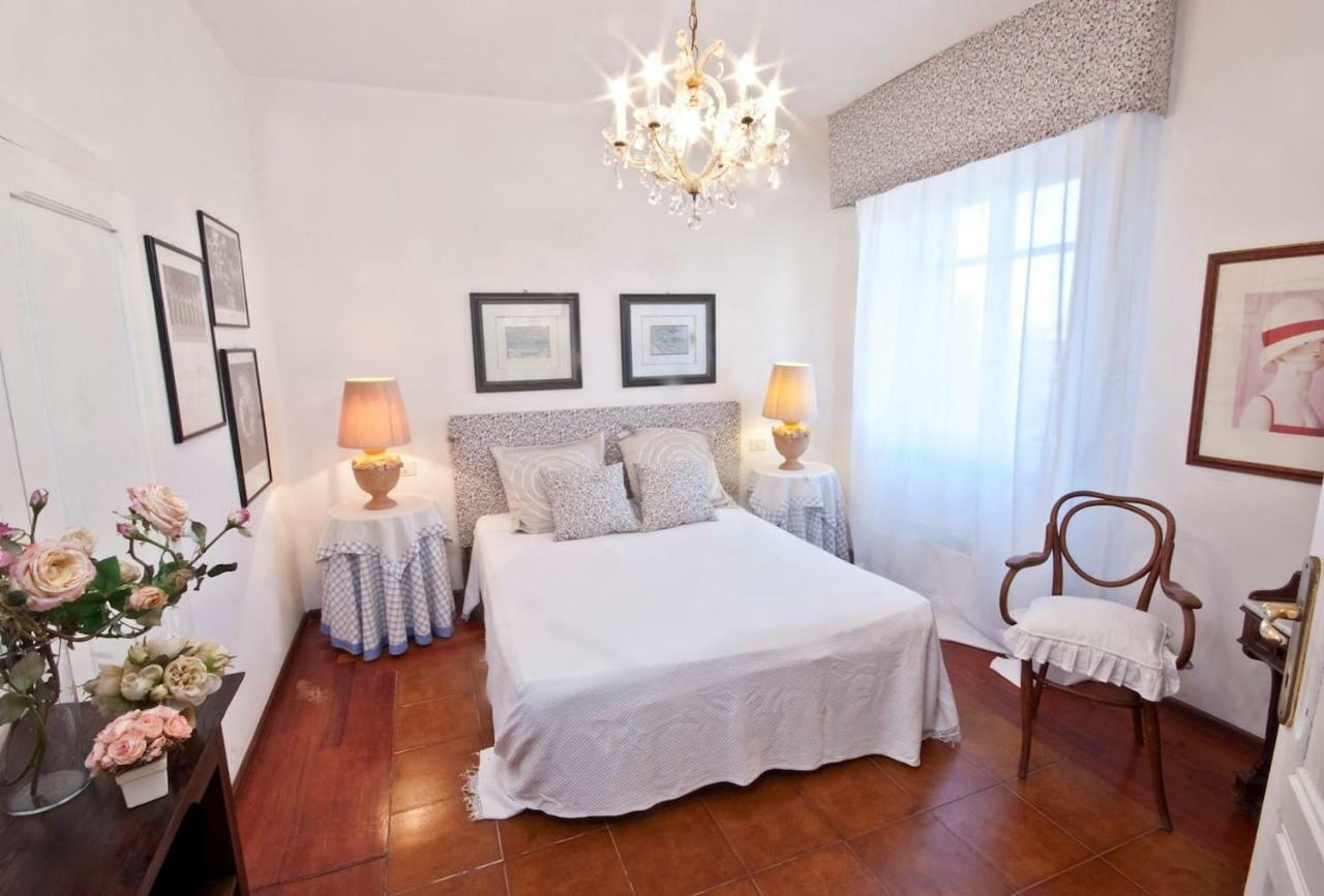 Apartmán Attico In Centro Con Vista Della Torre - Cozy Penthouse Facing To The Tower Oristano Exteriér fotografie
